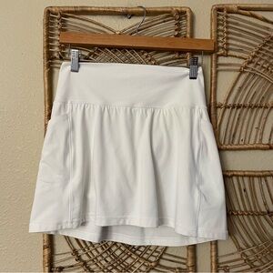 Athleta Salutation Stash Pocket 14.5" Skort Tennis Golf White Women's Sz S B33‎